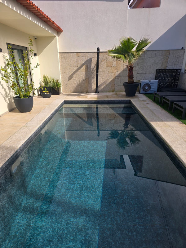 Construção de mais uma piscina